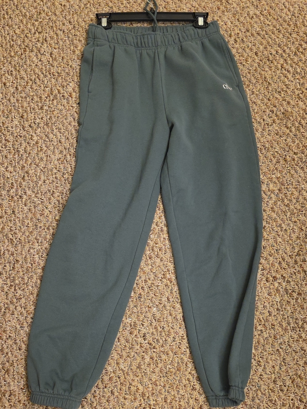 ALO Yoga Accolade Sweatpants